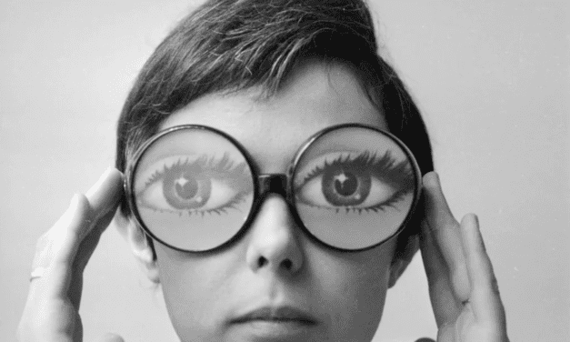 Eyewear – Make A Spectacle Of Yourself While Finding A Clear Individual Style