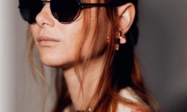 Un avenir si radieux : la présidente de Chanel parle de lunettes, d'Ecomm et de l'évolution de la marque