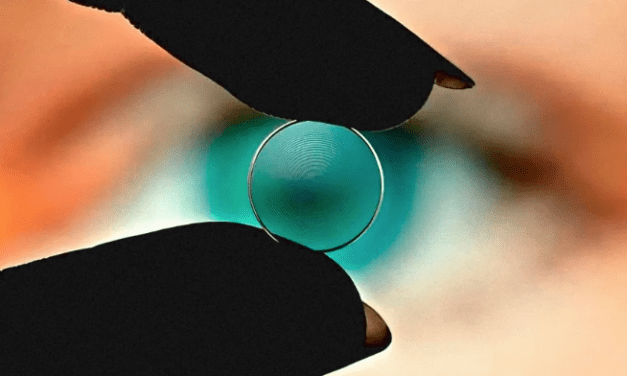 Ces lentilles de contact spirales magiques pourraient vous donner une vision parfaitement claire à n'importe quelle distance