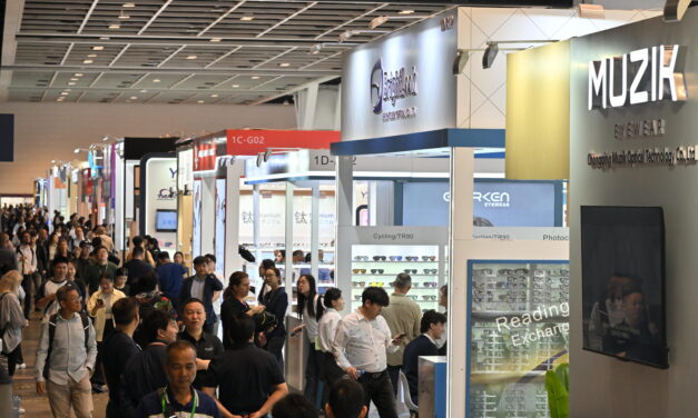 The 32nd Hong Kong International Optical Fair attracts some 13,000 buyers