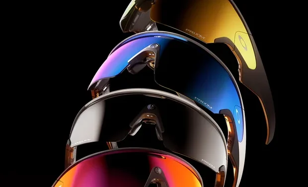 Oakley Meta Vanguard glasses bring sci-fi to life with Strava integration, a high-definition camera and wind-cancelling | BikeRadar